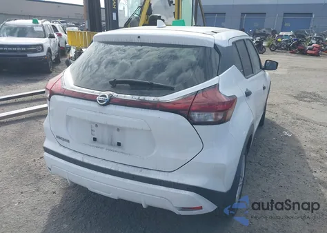 2021 Nissan Kicks S Xtronic Cvt z USA, uszkodzony, nr VIN 3N1CP5BV1ML545036